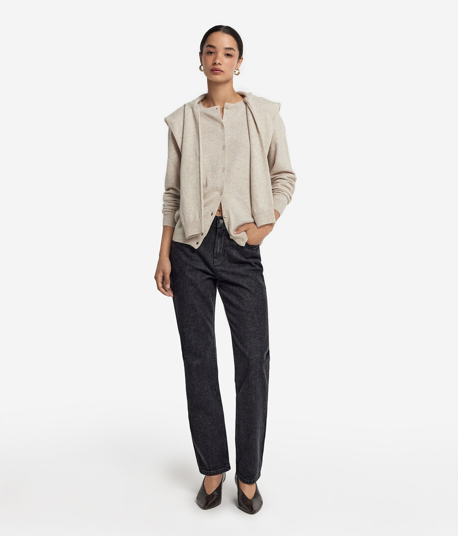 pantalones de cachemira y mezclilla