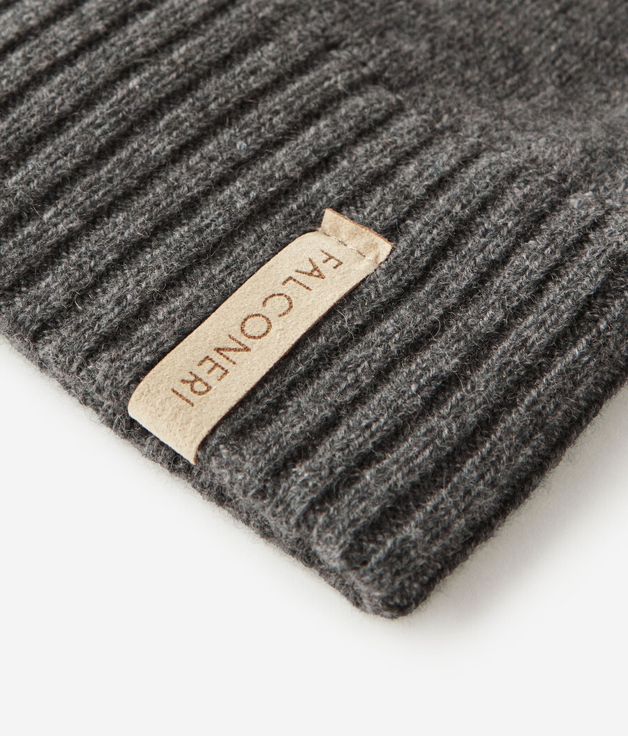 gorro de cachemira ultrasuave con doble canalé