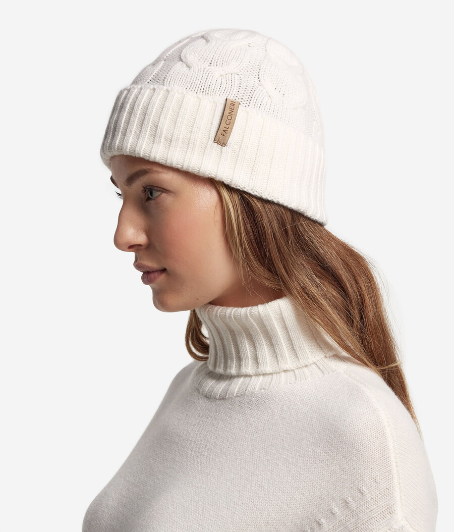 gorra con tejido de cachemira ultrasuave