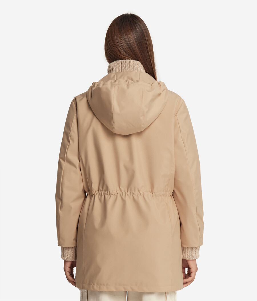 chaqueta técnica reversible con forro de piel de conejo
