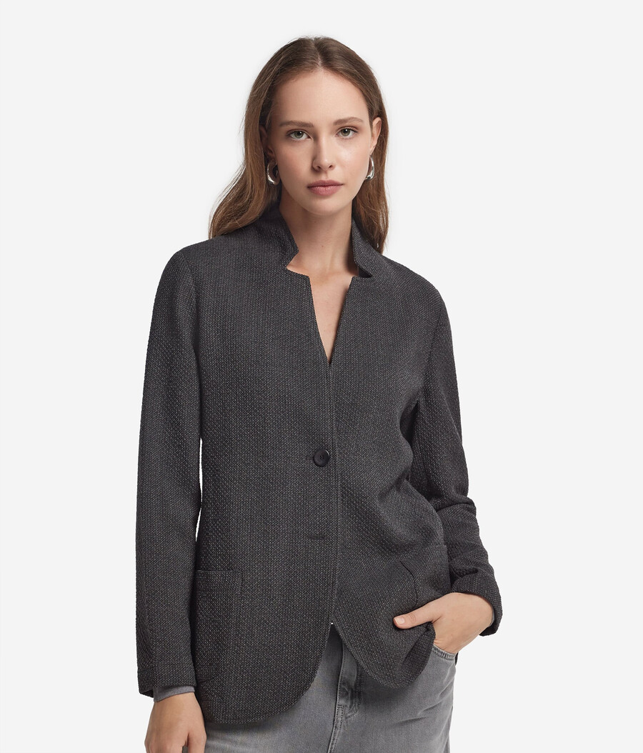 chaqueta mouliné de inspiración masculina