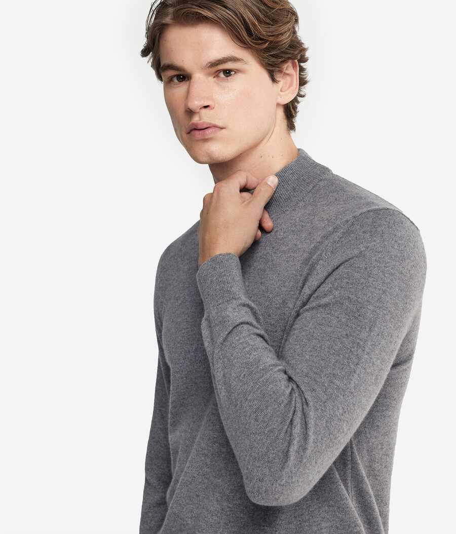 suéter de cuello alto de cachemira ultrasuave