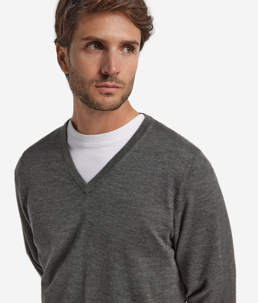 jersey de cachemira ultrafina con cuello en v