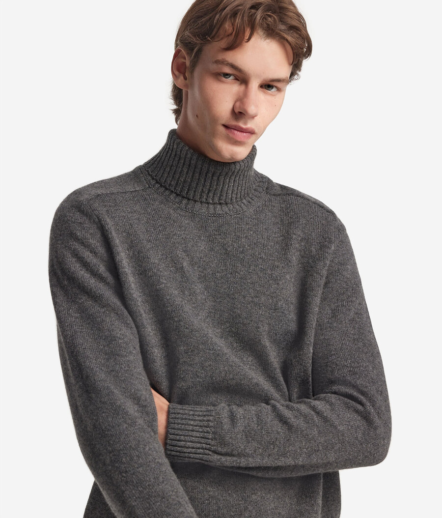 suéter de cuello alto de cachemira ultrasuave