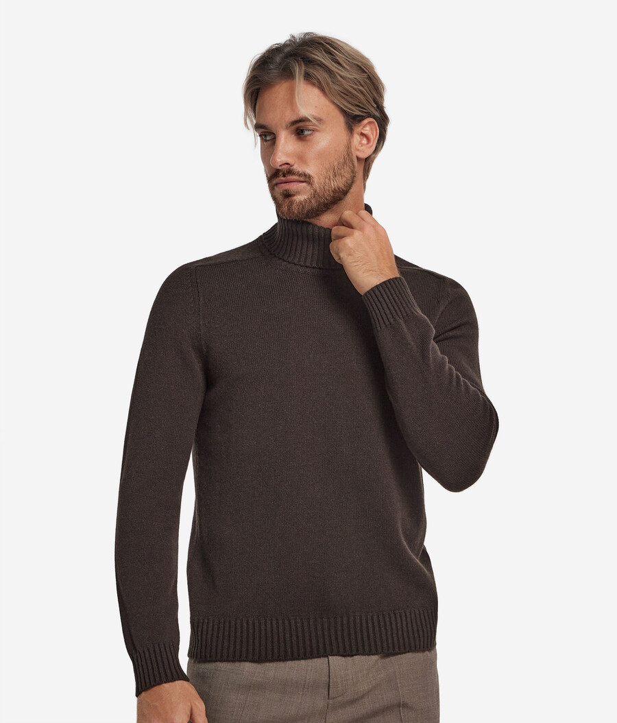 suéter de cuello alto de cachemira ultrasuave