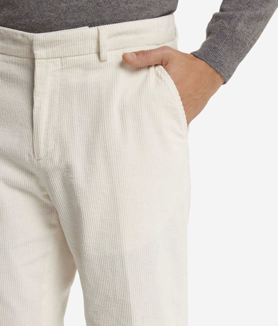 pantalones de terciopelo