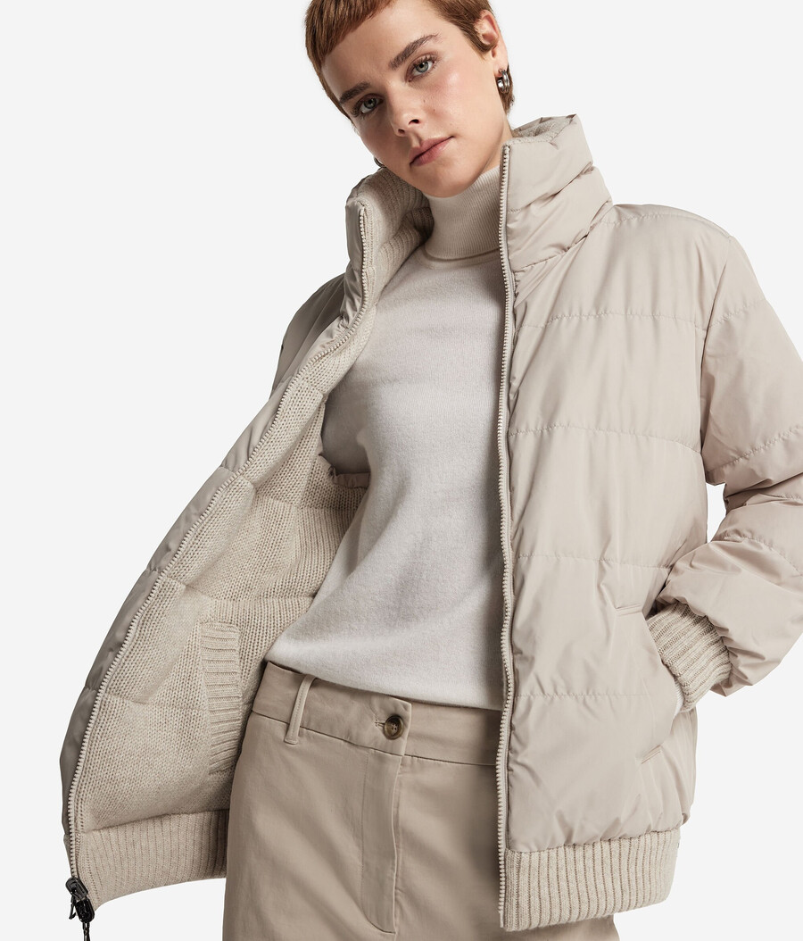 chaqueta de plumón reversible de tricot de cachemira