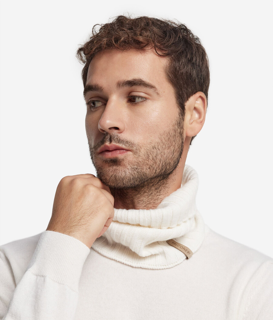 cuello de cachemira ultrasuave acanalado