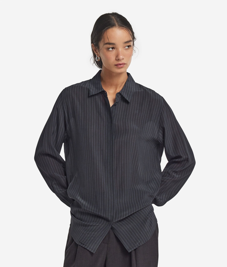 camisa de seda estampada con cuello