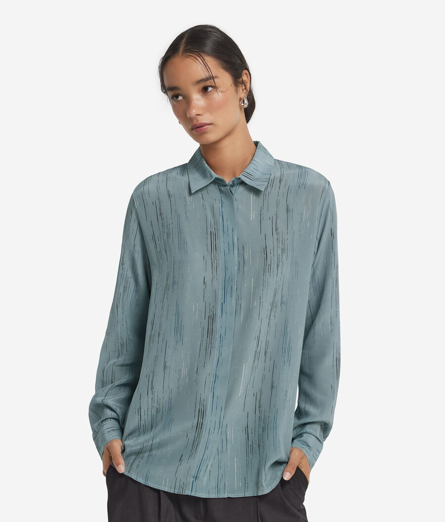 camisa de seda estampada con cuello