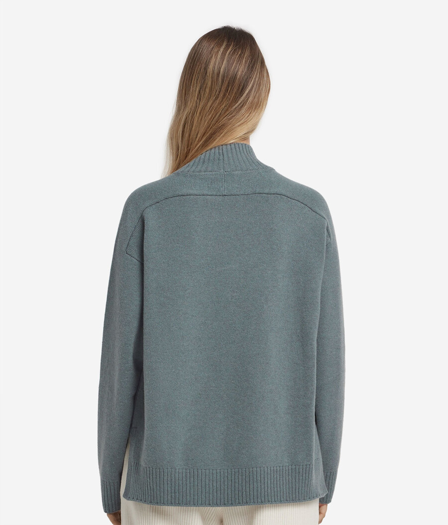 jersey de cuello alto de cachemira ultrasuave con mangas ajustadas