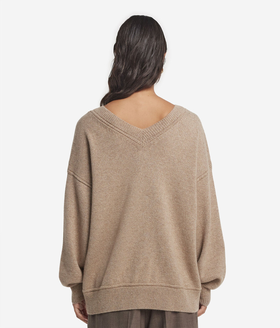 jersey de cuello en v en cachemira ultrasuave sin teñir