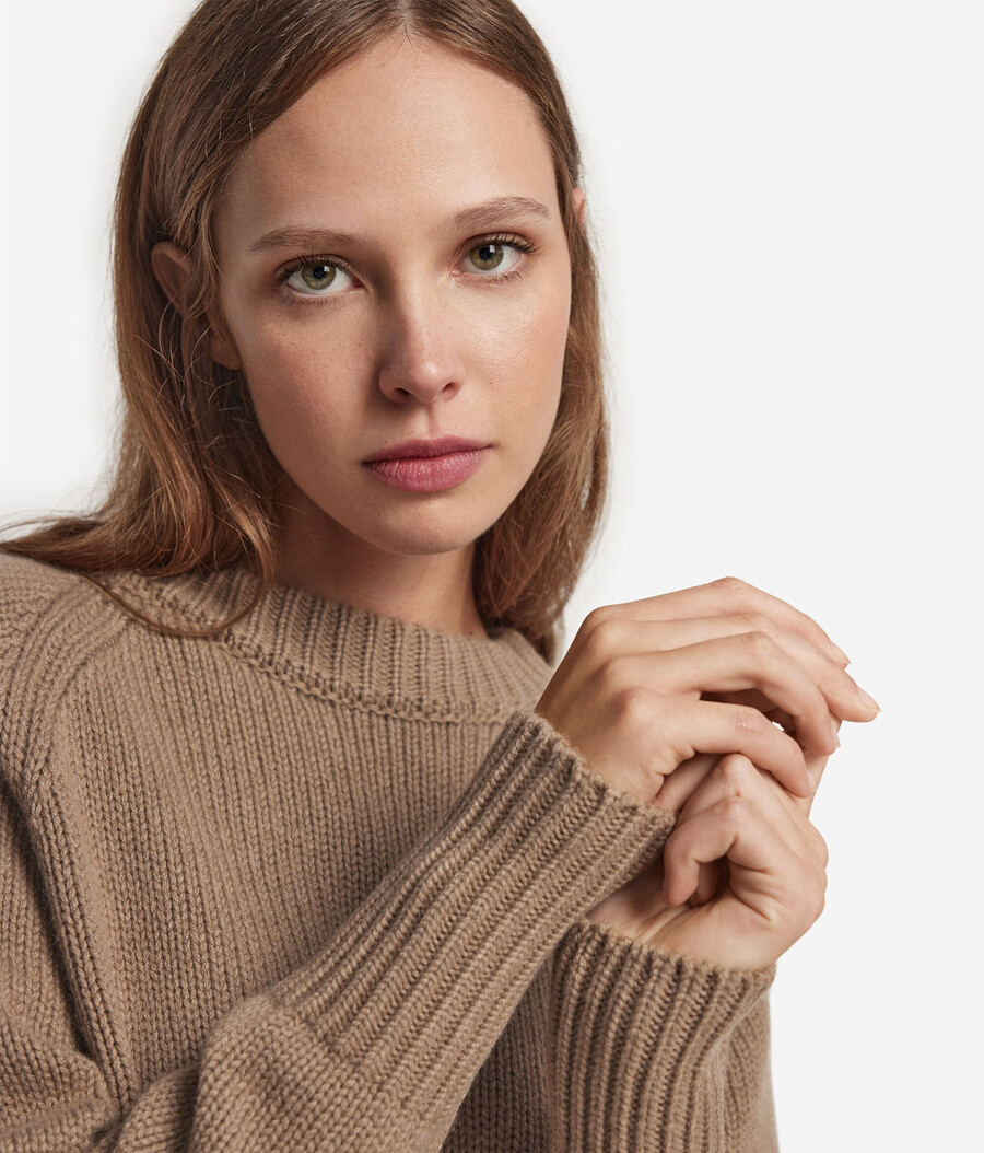 jersey de tricot de cachemira con cuello redondo
