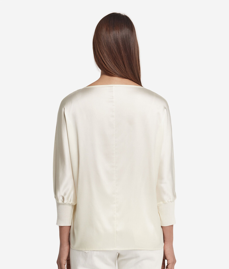 jersey de satén de seda con cuello redondo