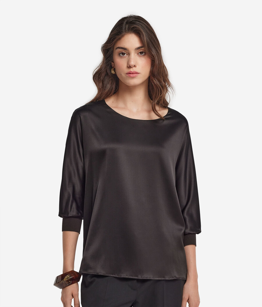 jersey de satén de seda con cuello redondo