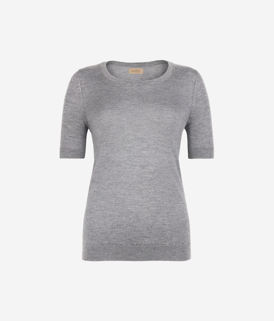 top de cachemira ultrafina con cuello redondo y manga corta