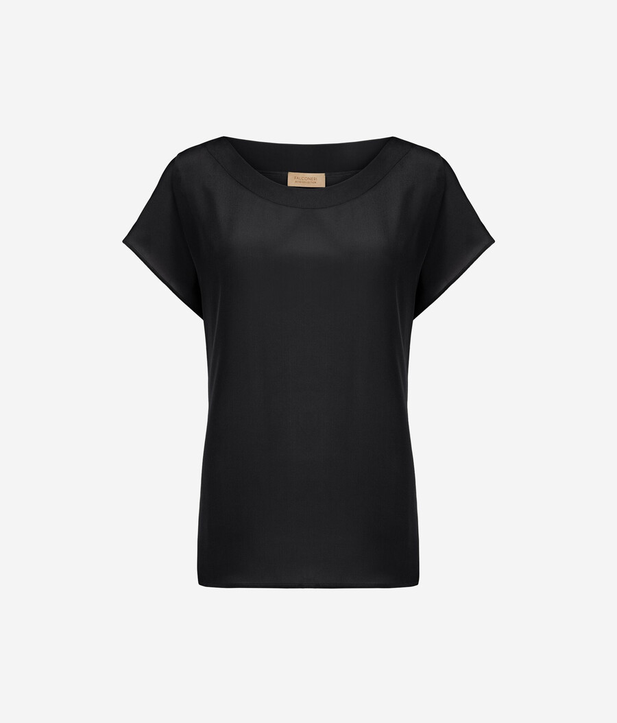 camiseta de cuello barco de seda y modal