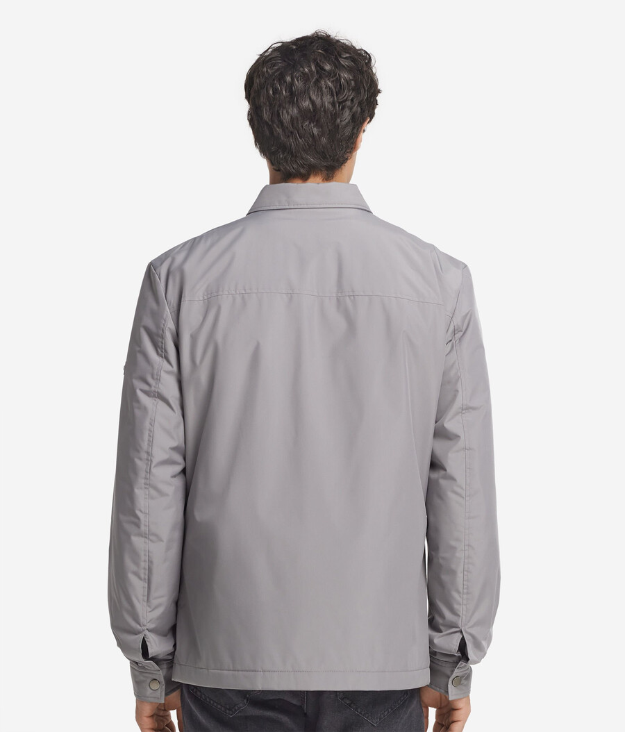 sobrecamisa técnica con cremallera
