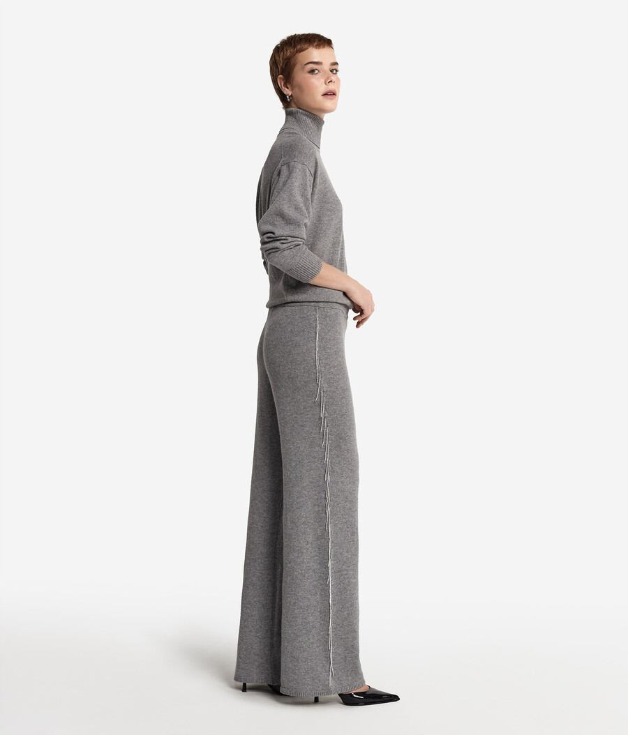 pantalones de cachemira con flecos