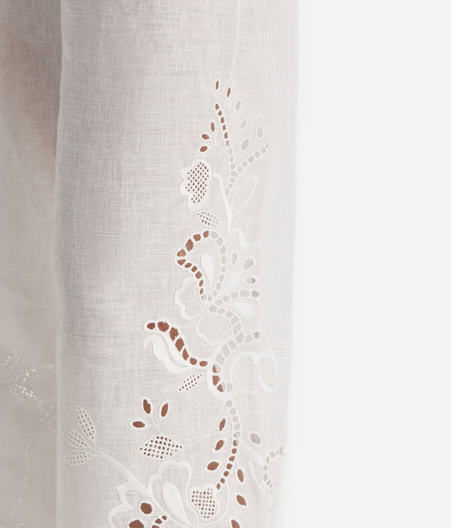 pantalones de lino bordados